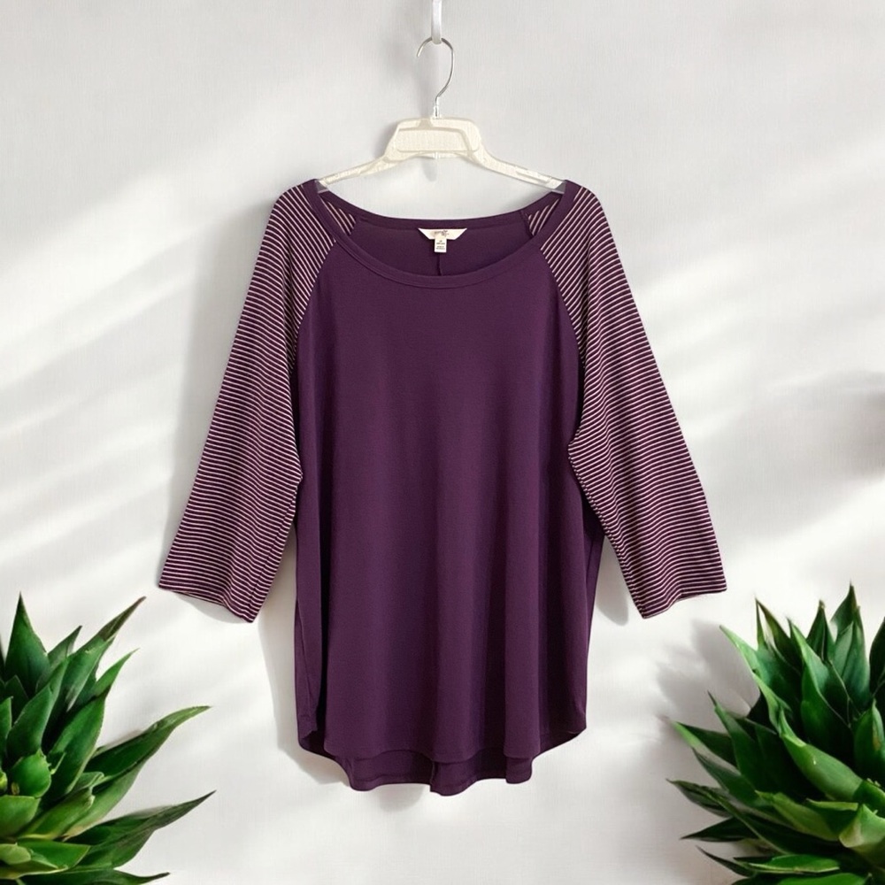 Purple Women's Baseball Jersey Type Tee with Striped Sleeved Sz 1X - Picture 2 of 7